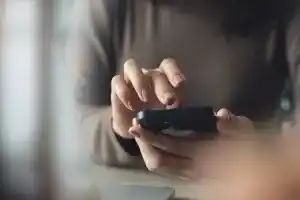 Ātrie kredīti un līguma parakstīšana internetā